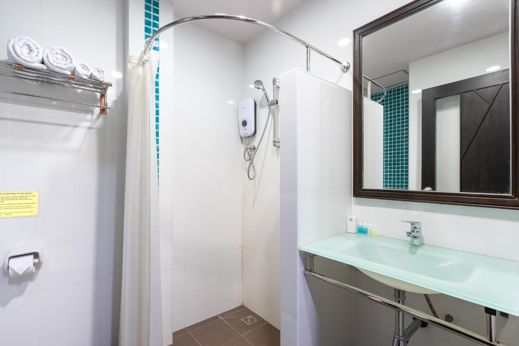 The Blueco Hotel Sha Plus Bãi biển Kata Ngoại thất bức ảnh